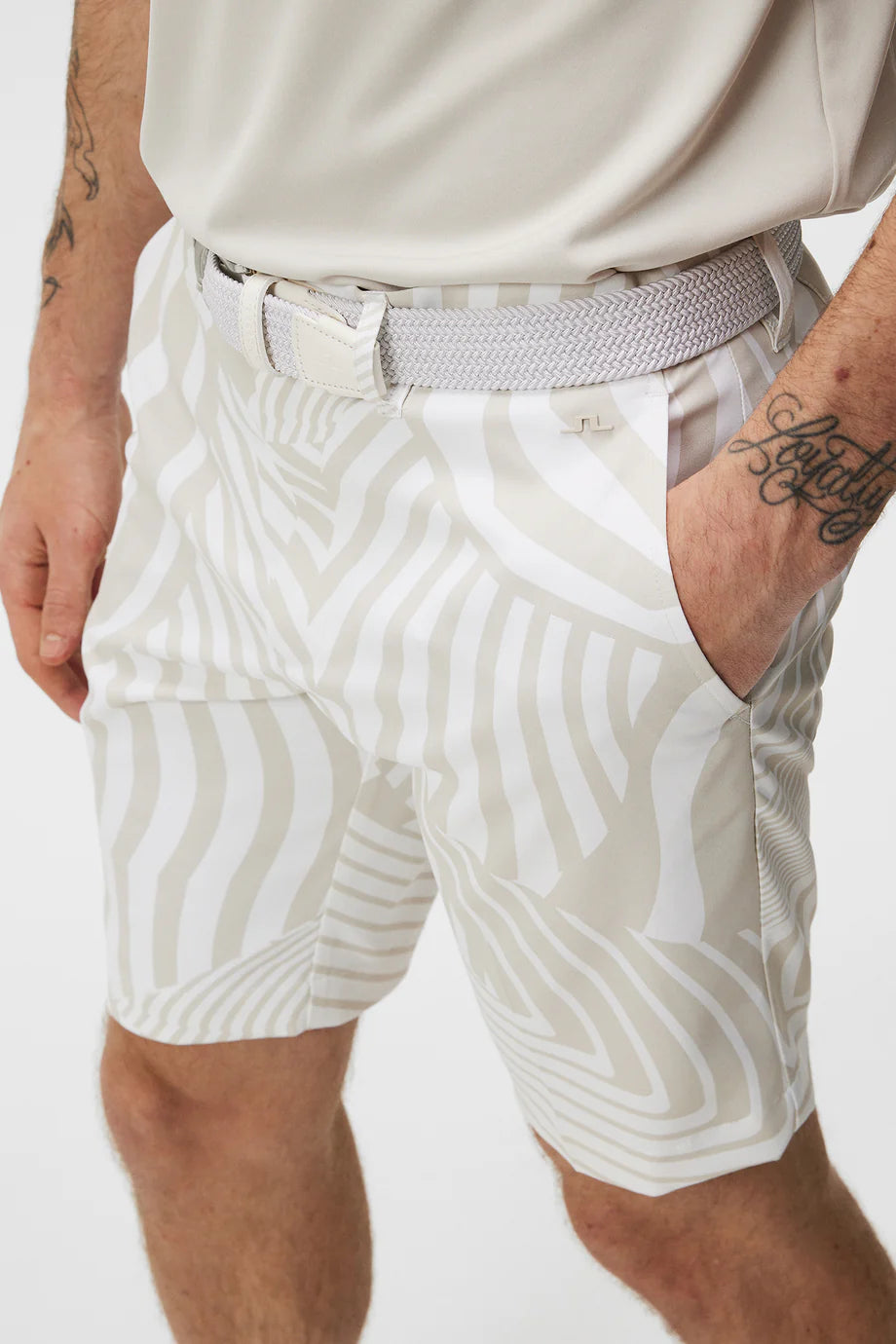 J.Lindeberg Men's Eloy Print Shorts - Dazzle Wave